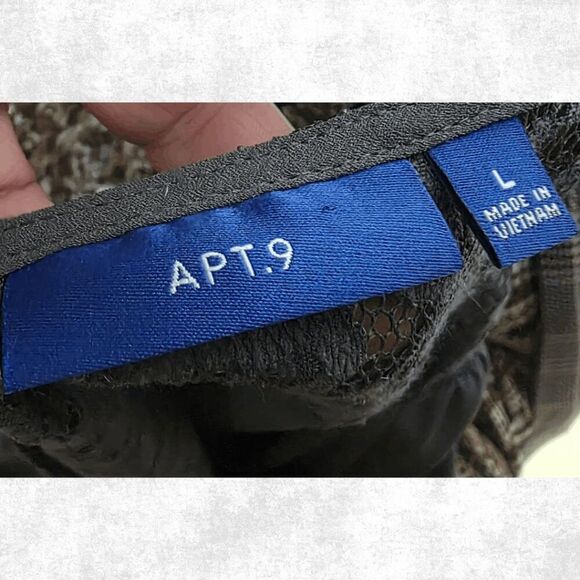 APT. 9 Gray Lace Detail Blouse – Size Large - Picture 5 of 6